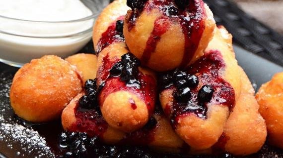 Papanași cu dulceață