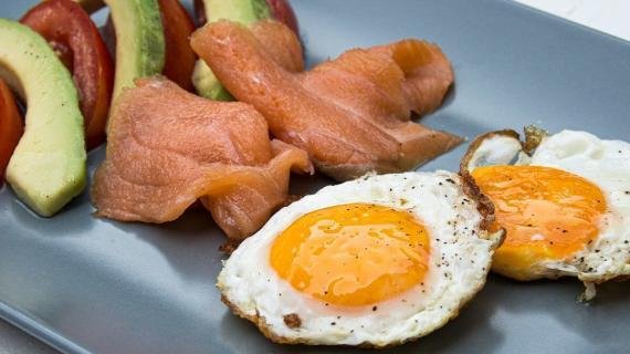 Avocado eggs