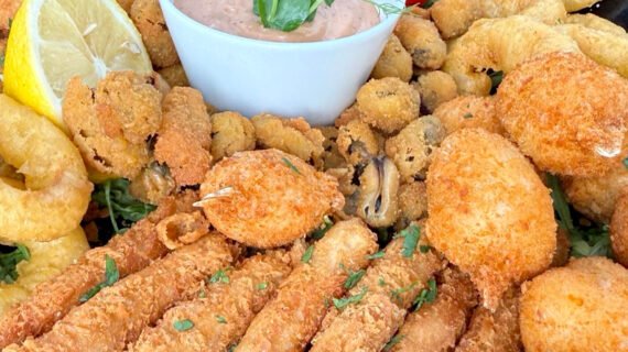 Tigaie Fructe de Mare Pane